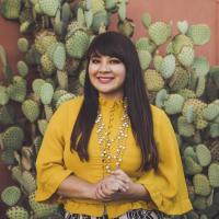 Portrait of Reyna Montoya, found and CEO of ALIENTO, member of the Community Advisory Board